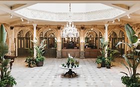Oriente Atiram Hotel